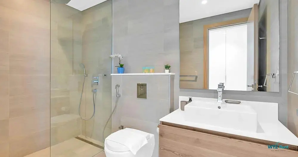 Spacious & Luxurious 2.5BD in Downtown