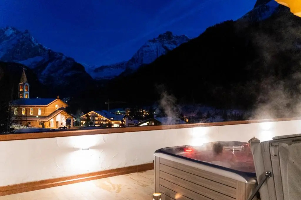 Hotel Cesa Tyrol