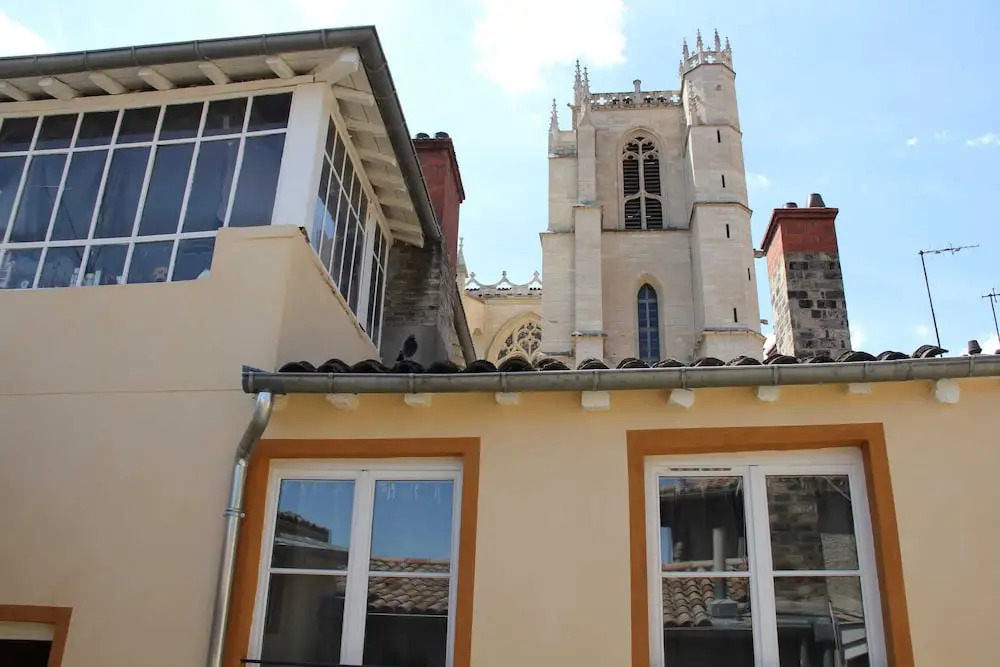 Sublime 2BR Flat in the Heart of Old Lyon