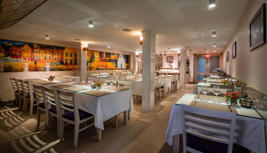 Hanoi Plaza Suite Hotel & Spa