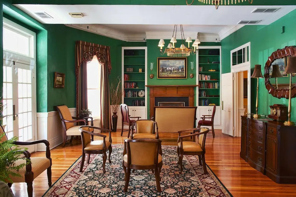 Green Park Inn
