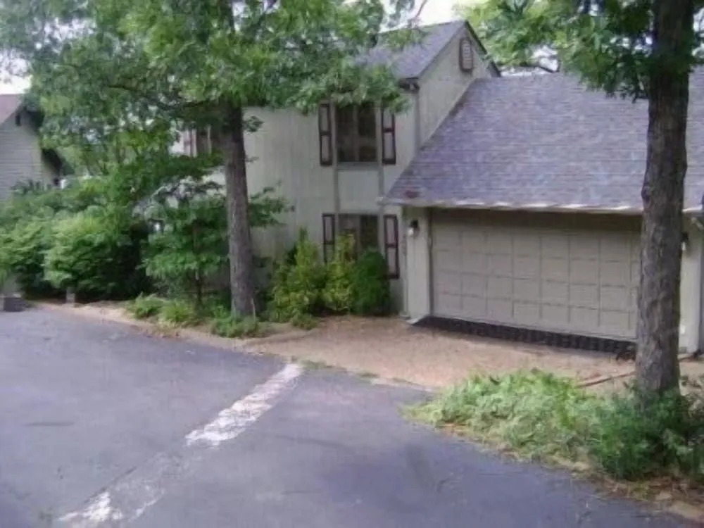Lakehurst Lodge 5 Bedroom by Your Lake vacation