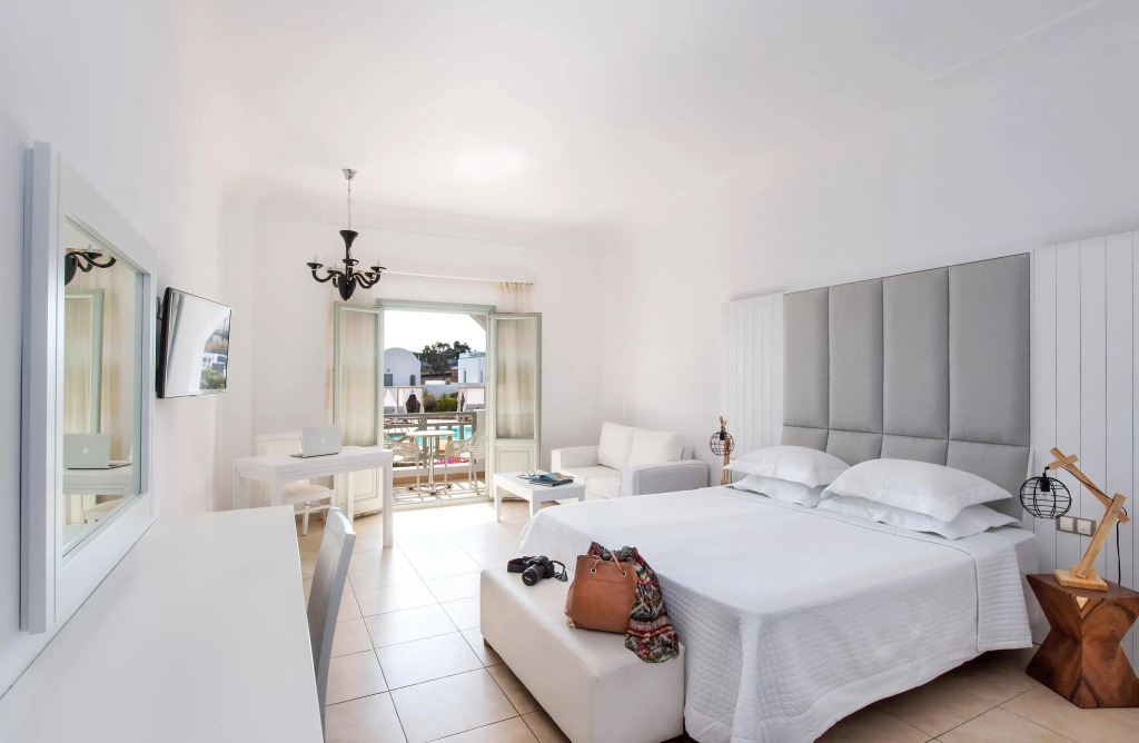 Astro Palace Hotel & Suites