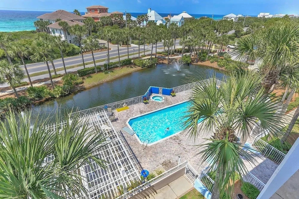 Six Palms 3A