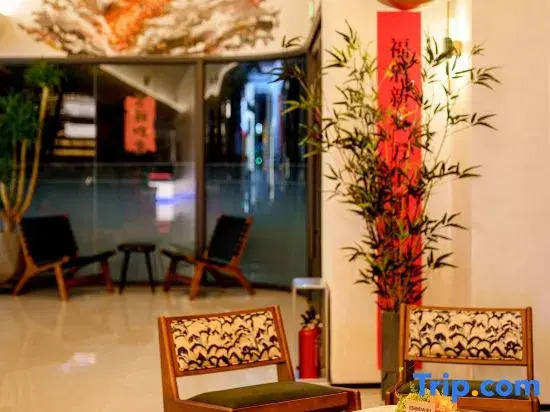 Longzhu Hotel (Qinghuiyuan Overseas&OCT Harbour PLUS)