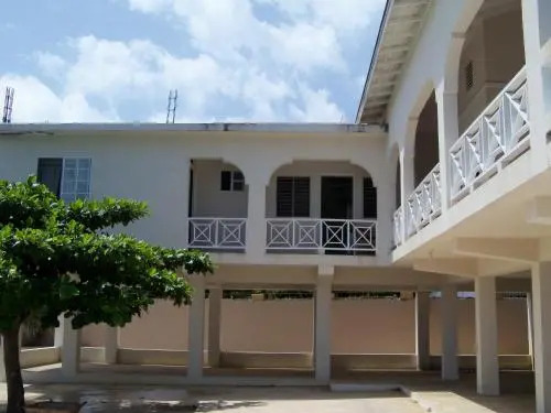 Alvynegril Guest House