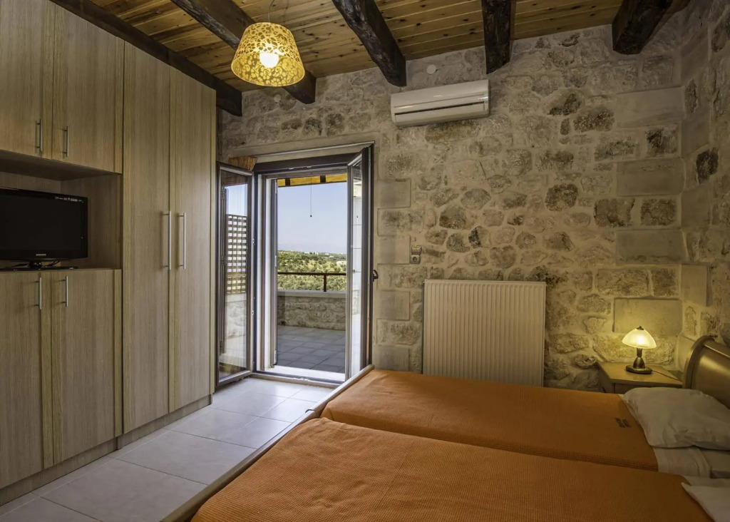 Oreades Villas