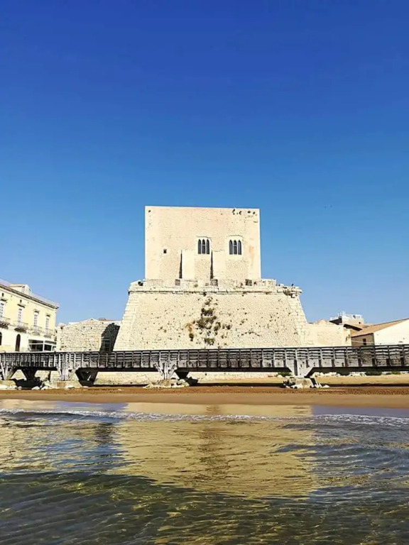 Property With One Bedroom In Pozzallo 120 M From The Beach