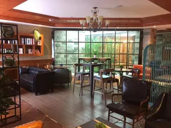Ximan Hongfu Hotel(Chongqing Jiangbei International Airport Store)