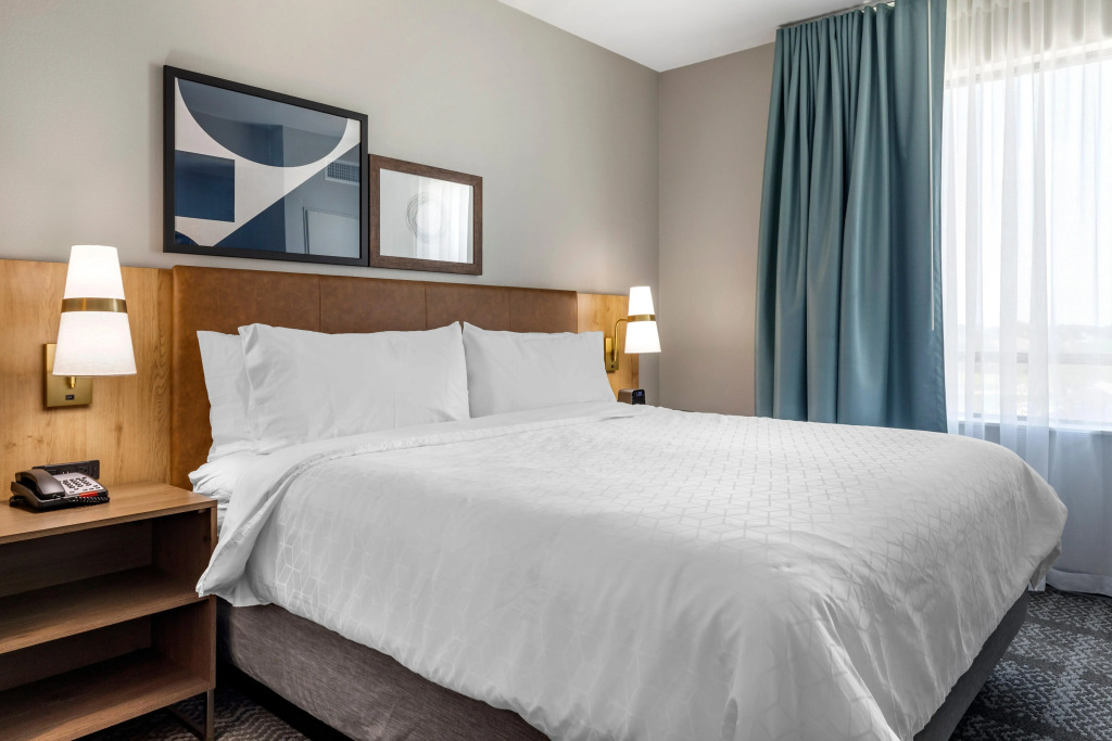 Staybridge Suites Grand Prairie Near Epic Central by IHG