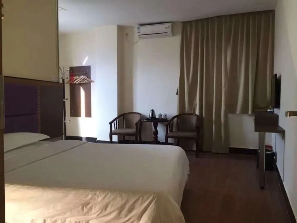 Guangzhou Huayi Inn