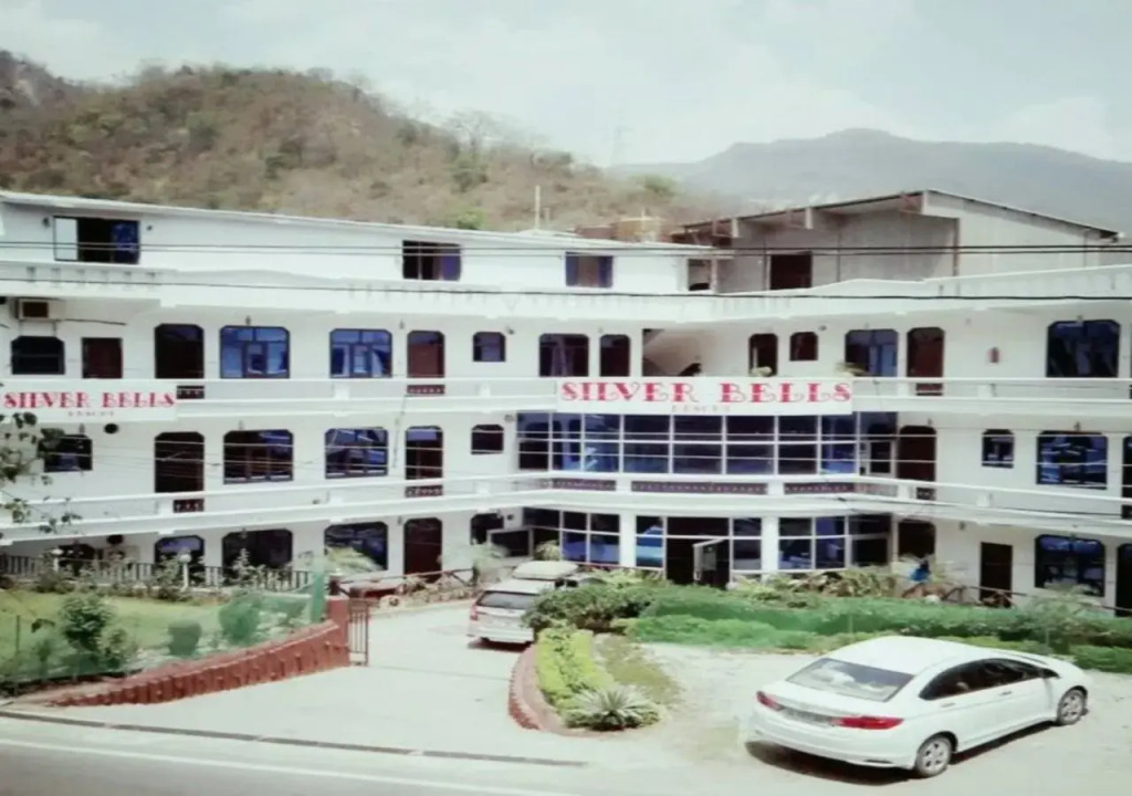 A2zroomz Hotel Nirvana