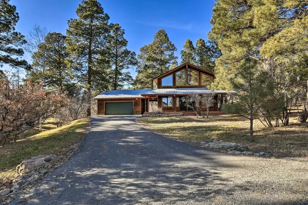 Pagosa Lakes Mountain Hideout w/ Community Perks!