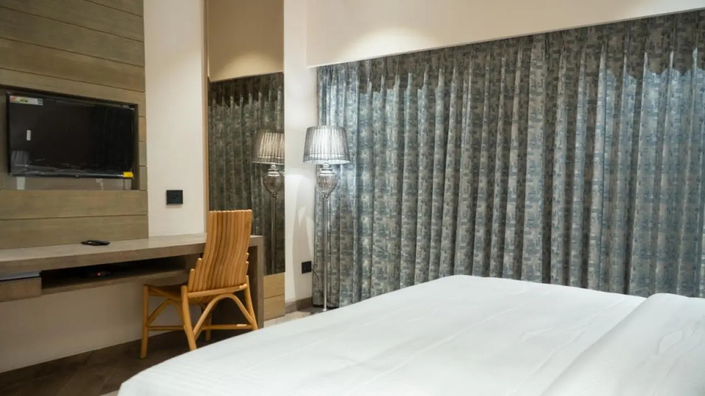 Clarks Inn Suites Kangra