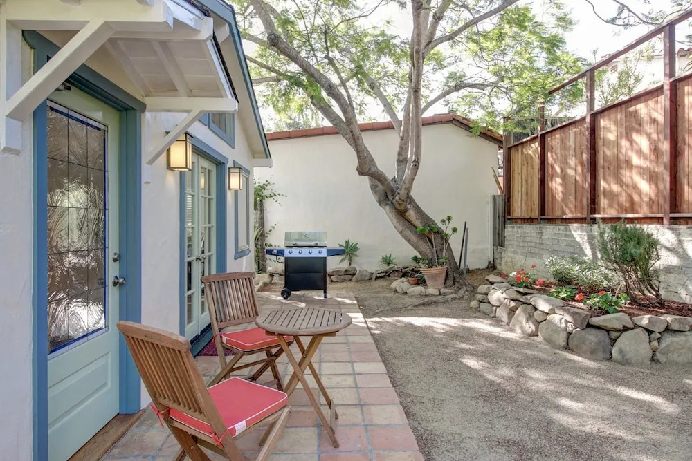 Agapios Cottage Close to State Street by RedAwning