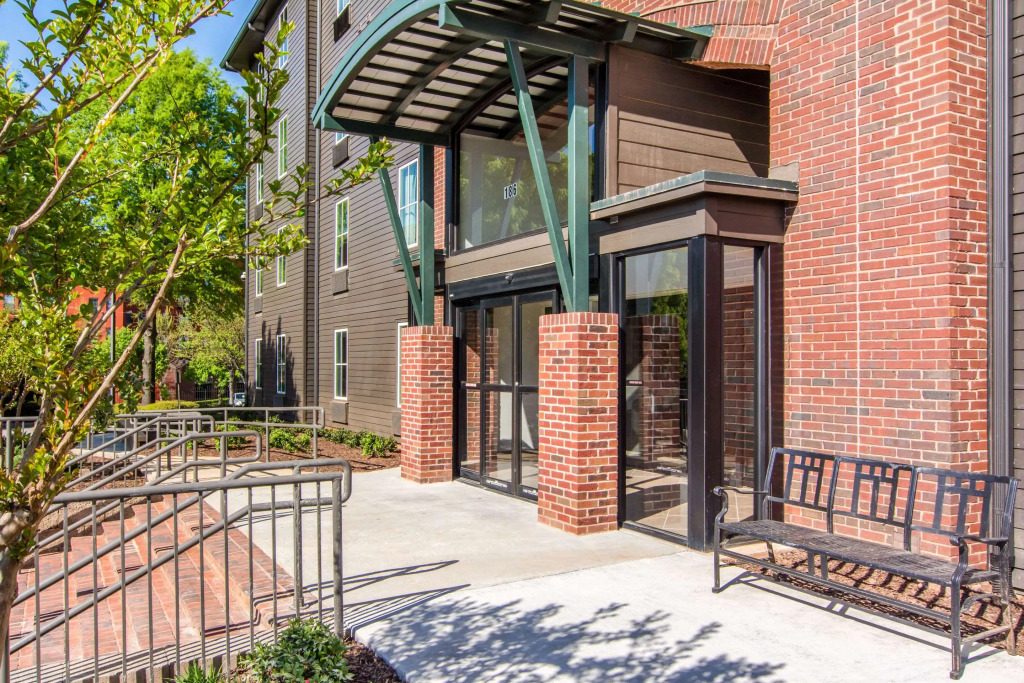 Clarion Inn & Suites Atlanta Downtown