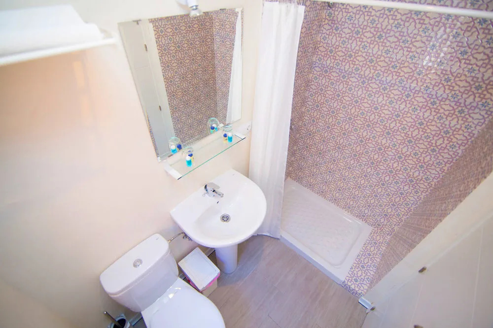 Hostal Tarifa -Recepcion abierta las 24h