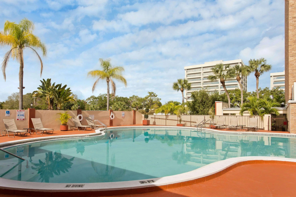 Ramada by Wyndham Tampa Westshore Airport South