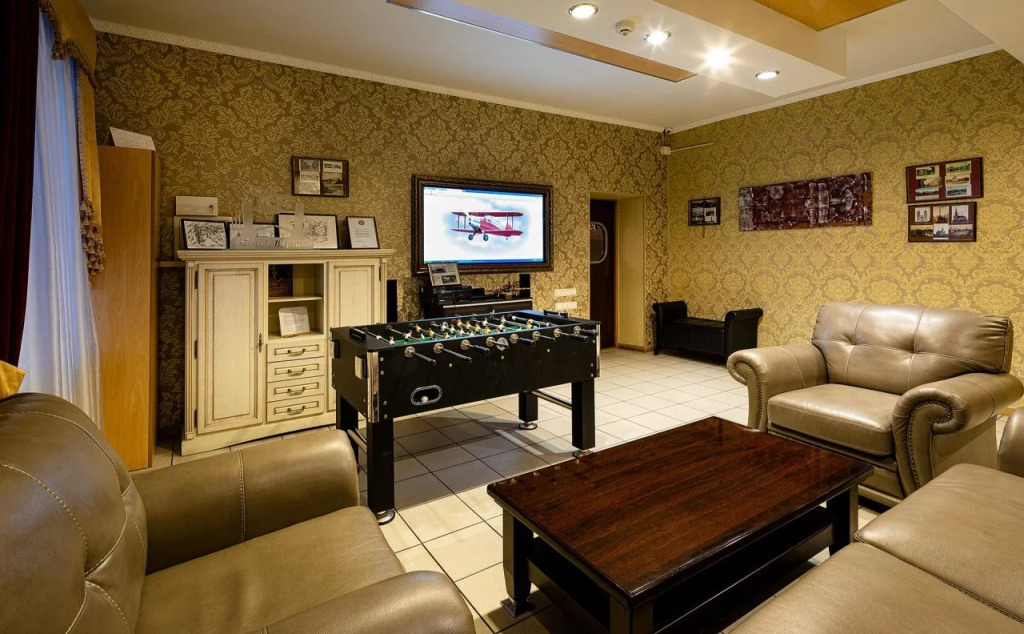 Biplan Hotel