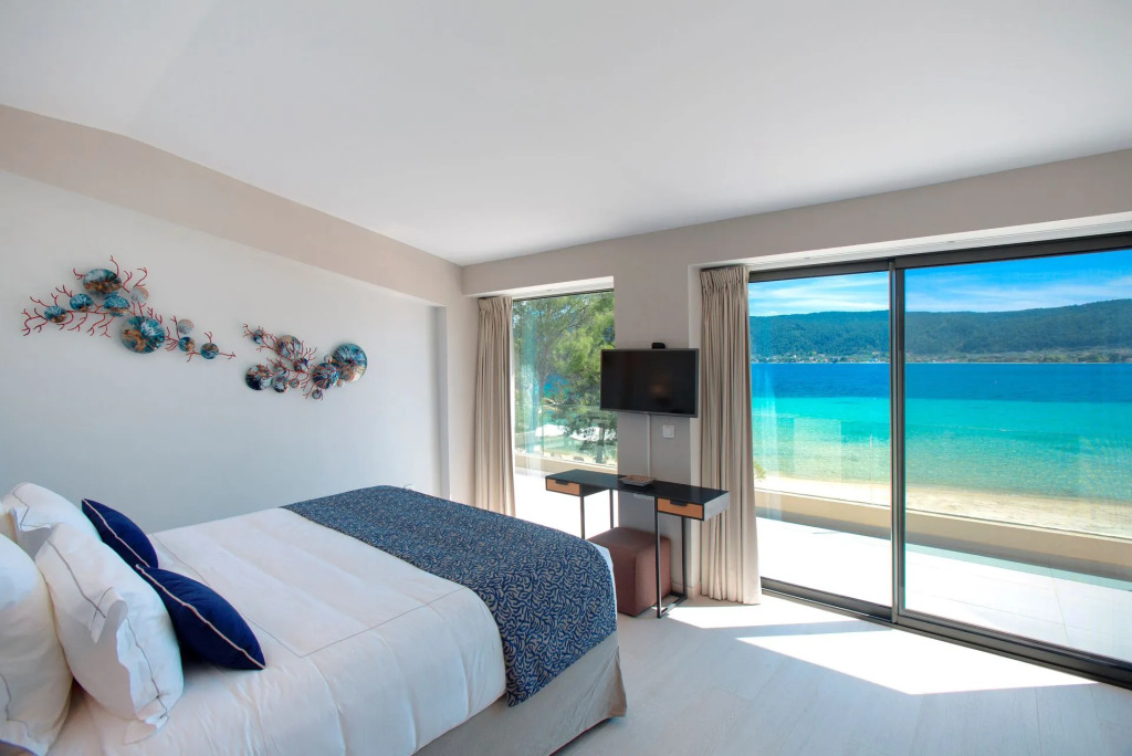 Ti Amo Secrets Diaporos Island Villas