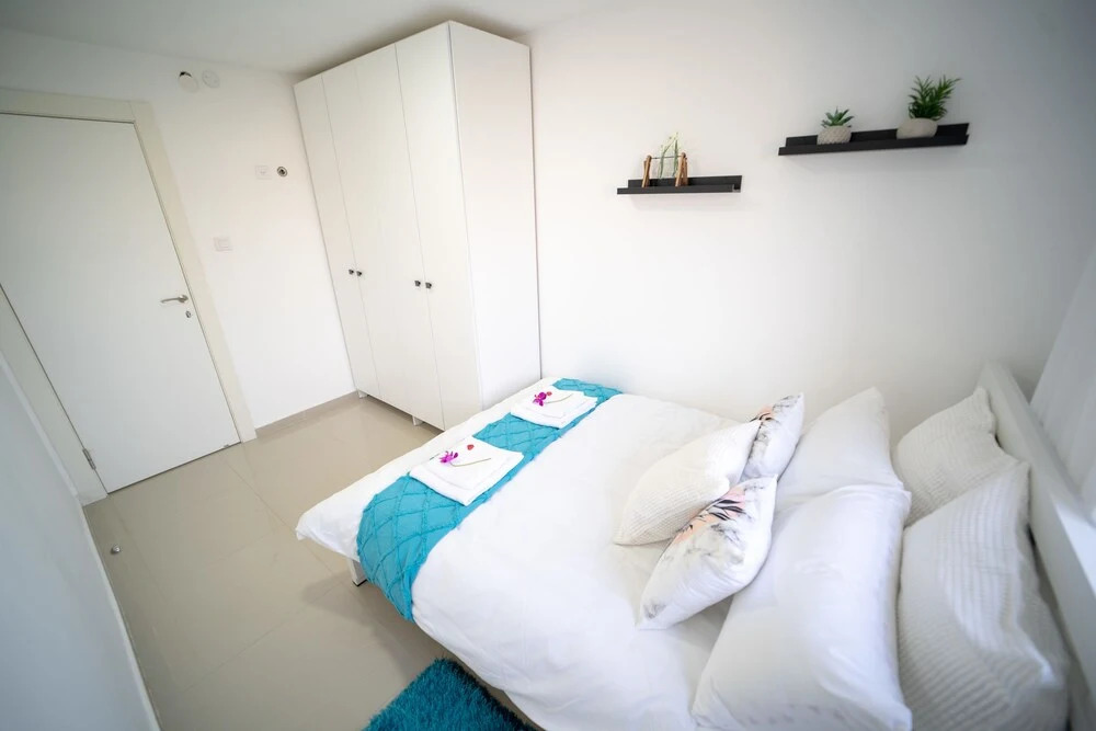 YalaRent SeaView 3BR APT - Families only