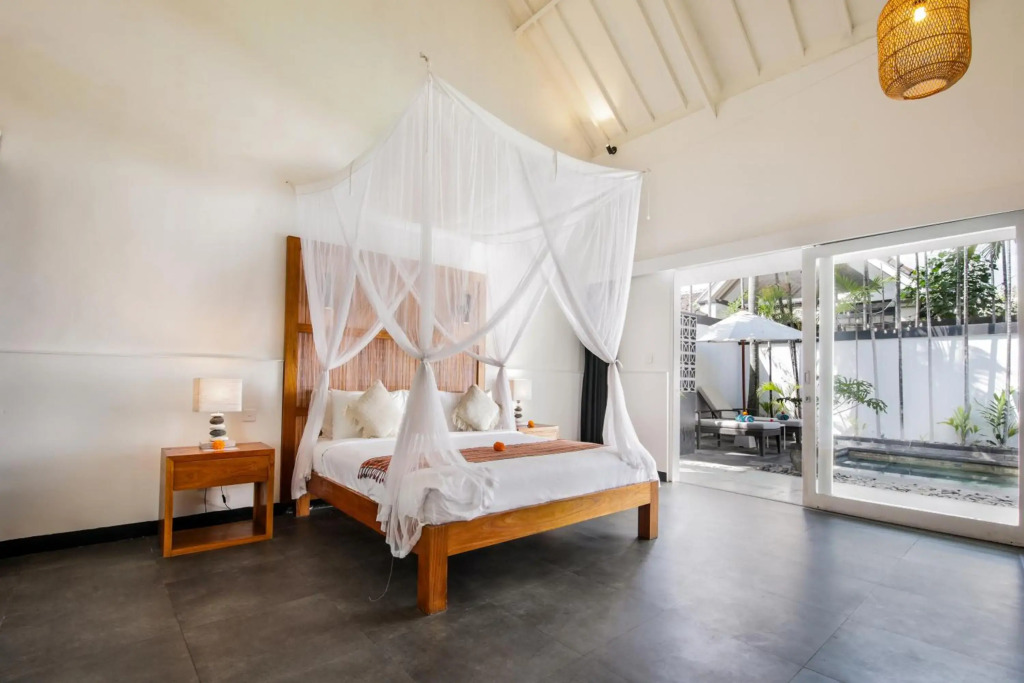 Villa Zebra Seminyak, 4BR private pool villa, Close to Potato Head