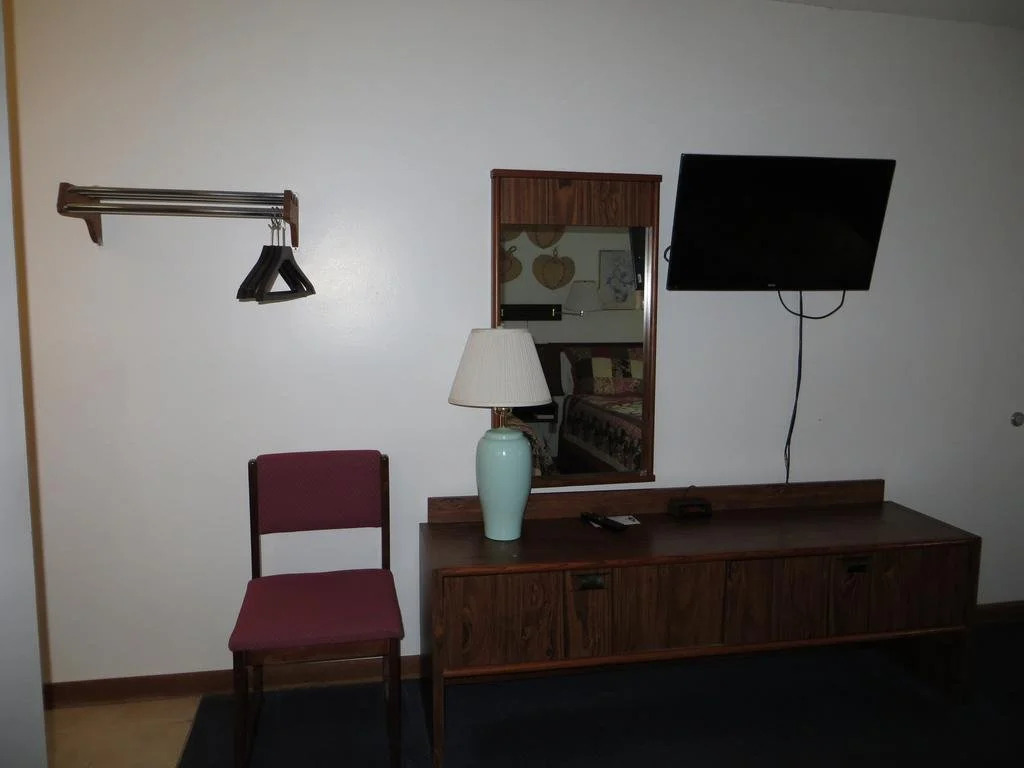 Green Valley Motor Lodge