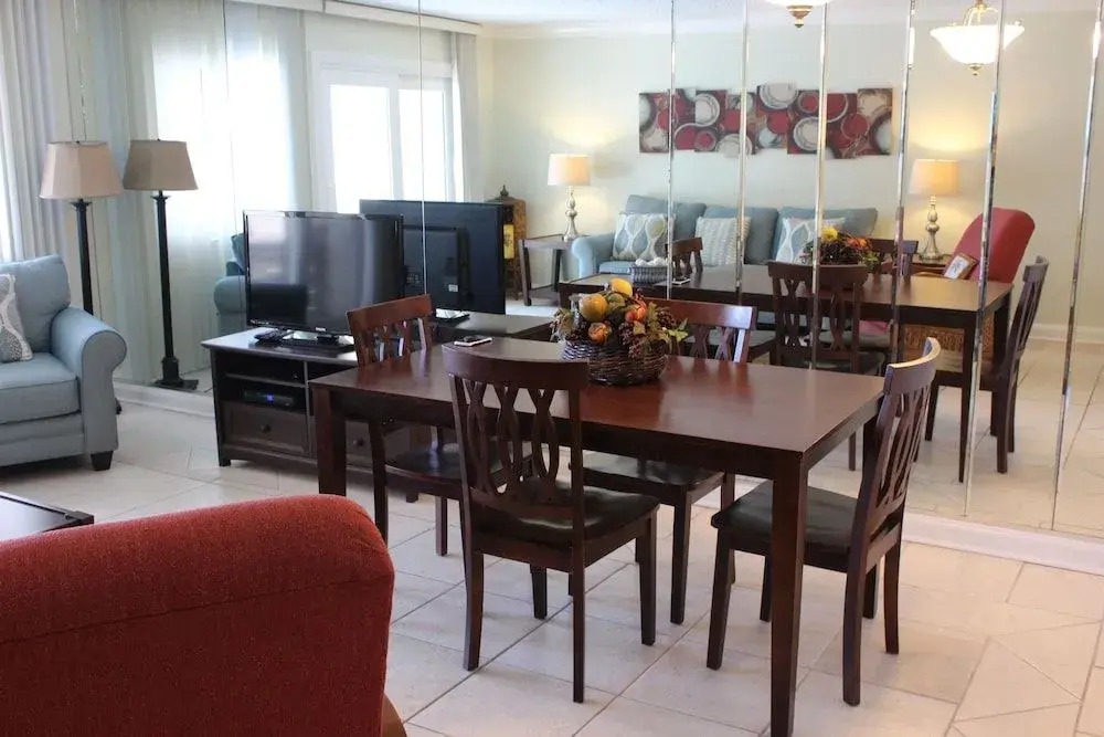 Gulf Shore Condo #214 - 1 Br condo by RedAwning