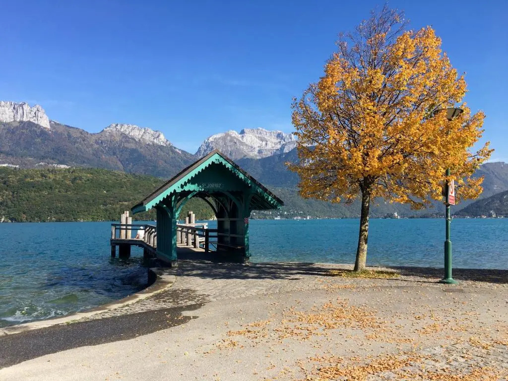 ST JORIOZ - La Maison du Port by LocationlacAnnecy, LLA Selections