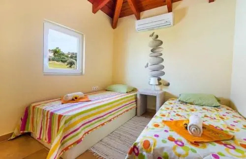Kolympia Family Pool House