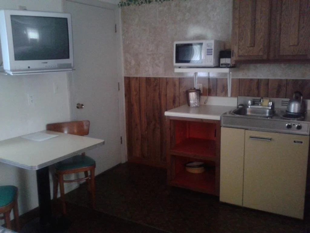 Normans Motel