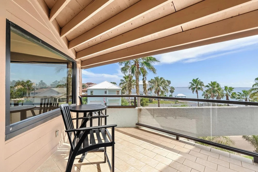 Quiet Bayfront Condo w/ Boat Slips & Fishing Pier!