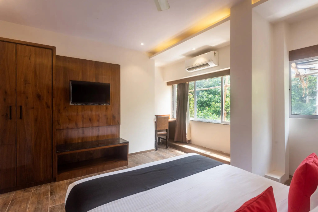 Capital O 43946 Hotel Tirumala