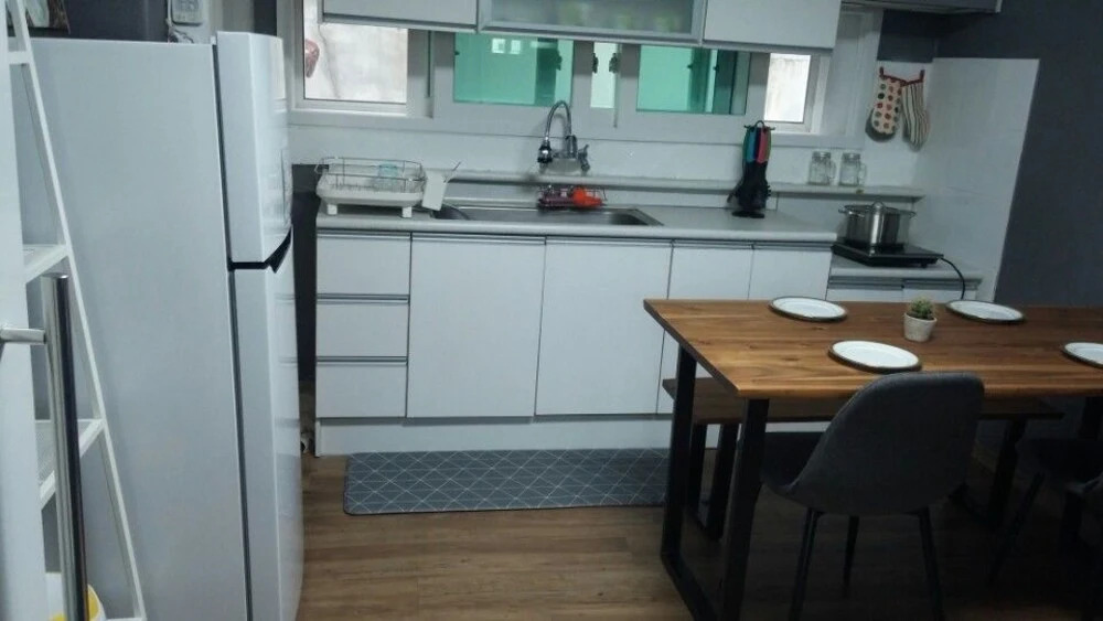 W Guesthouse