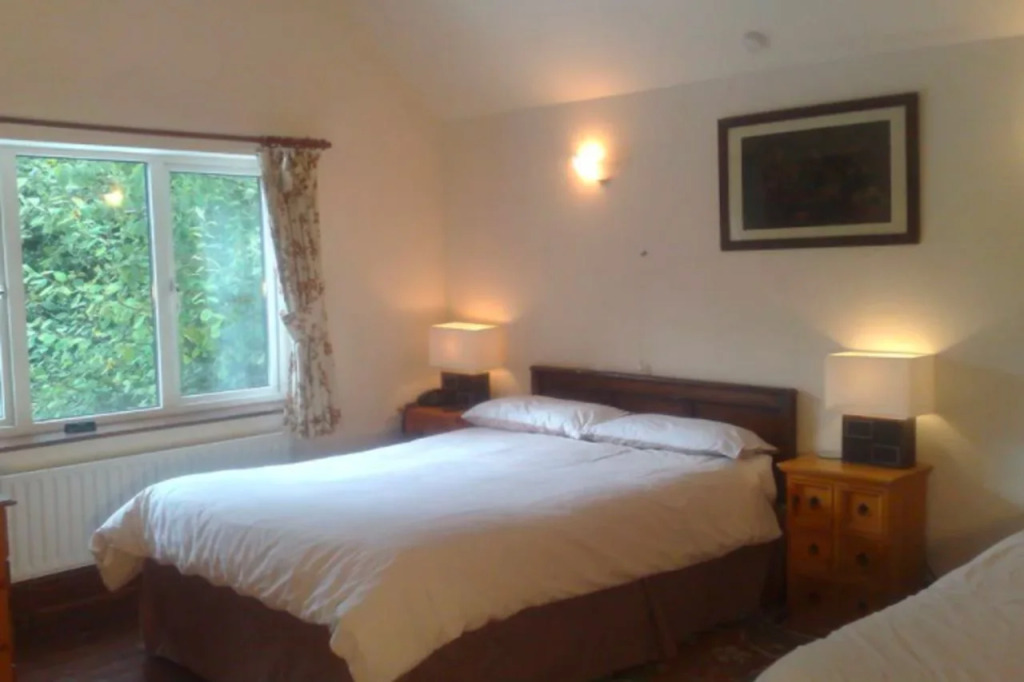 Achill Guest House