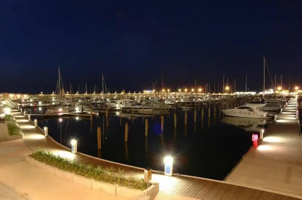 Hotel Villa Dina