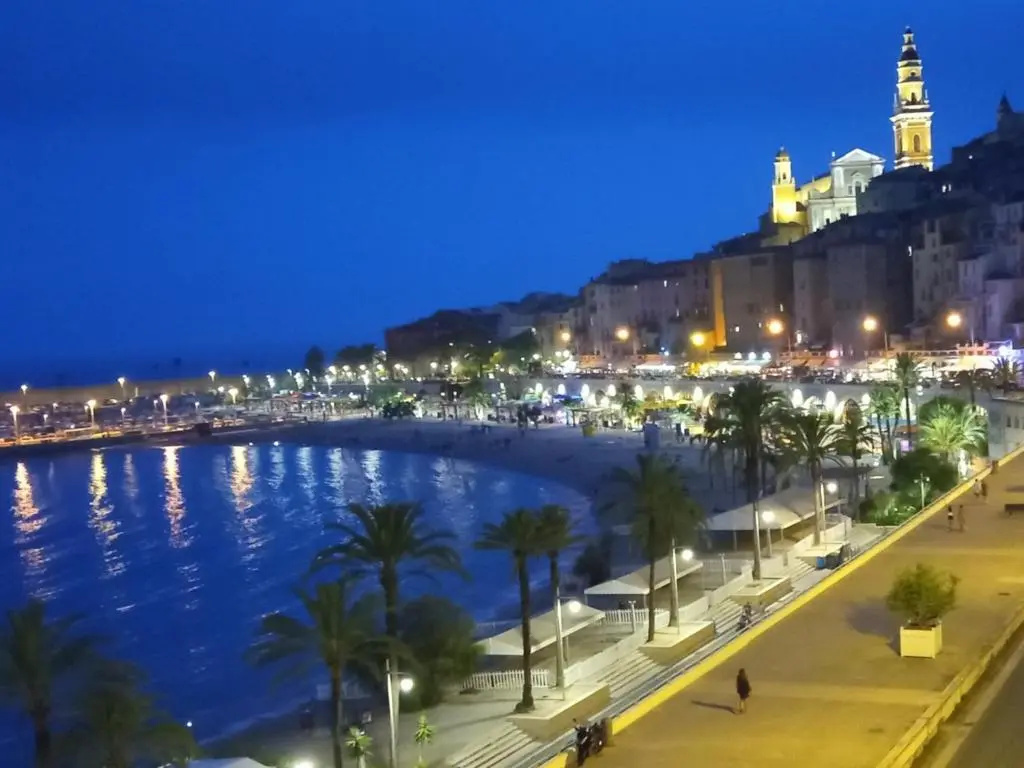 Appartement Menton, 2 pièces, 4 personnes - FR-1-196-293