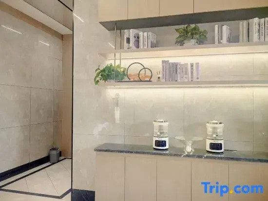 Yiwu Tianxing Fashion Hotel
