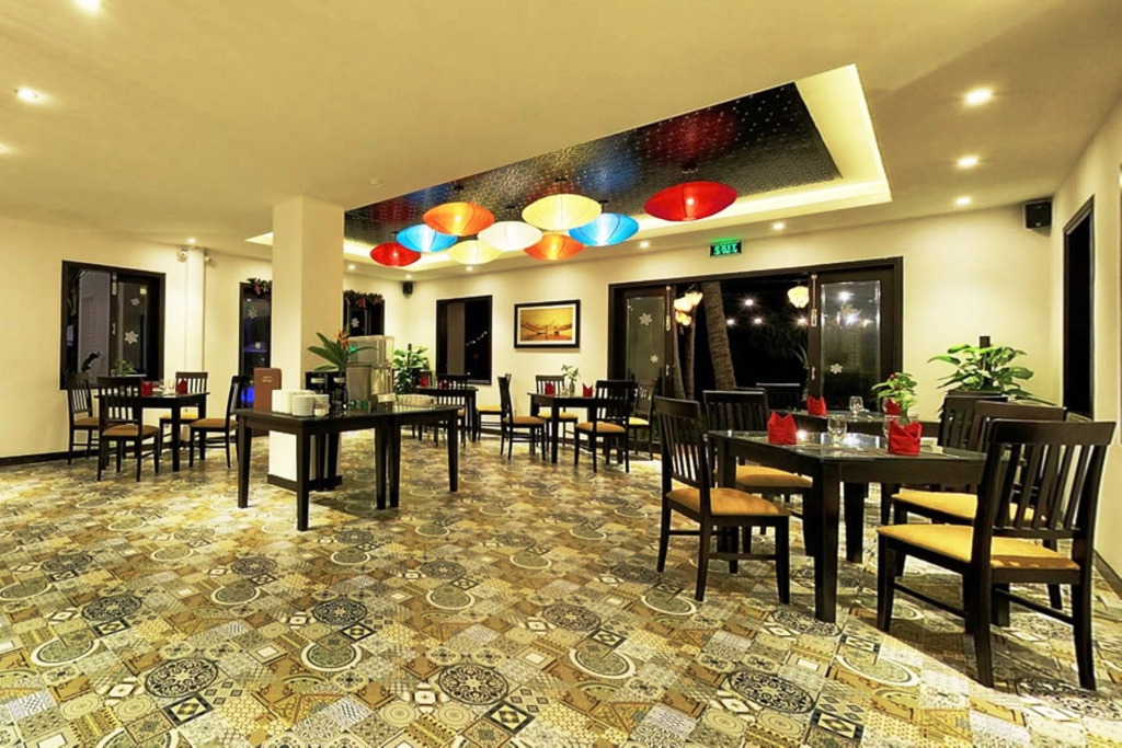 Hoi An Waterway Resort