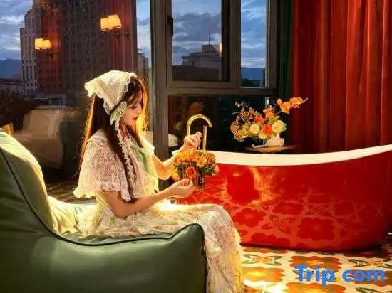 Xilian Riverside Garden Hotel