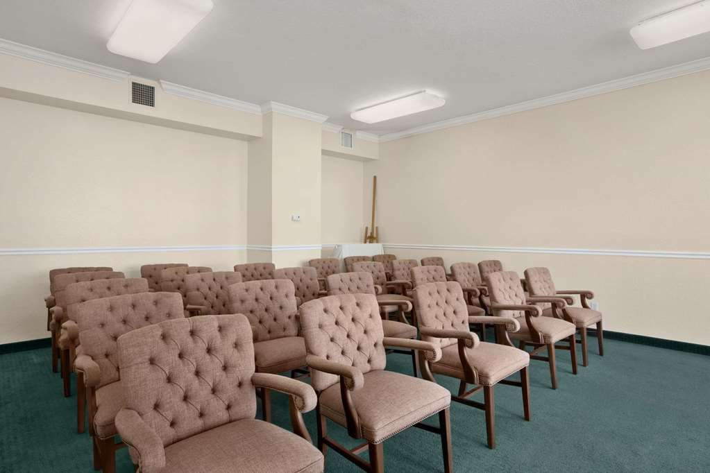 Ramada Limited & Suites - Clearwater