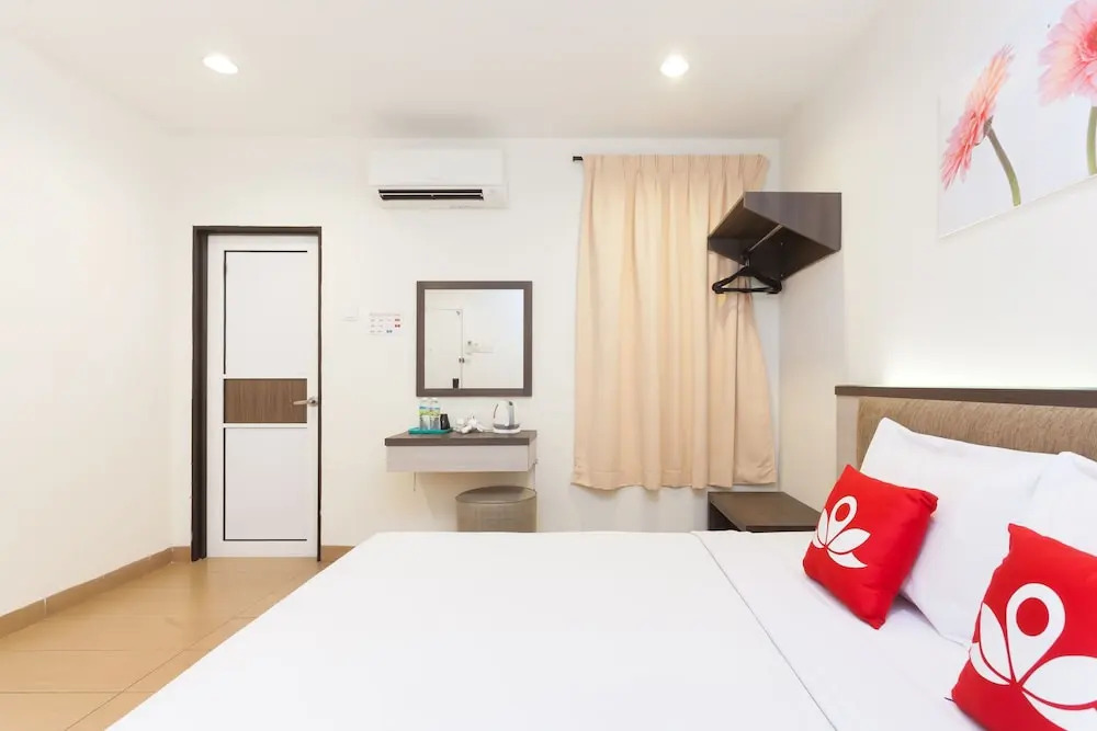 ZEN Rooms Pertam Jaya