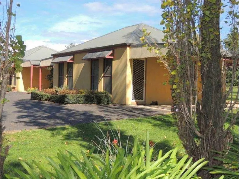 Melview Greens - Two-Bedroom Apartment