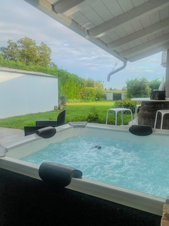 Villa Nides