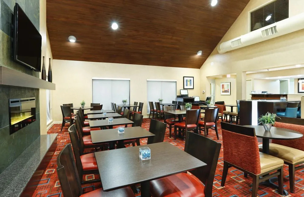 Homewood Suites by Hilton Phoenix-Avondale