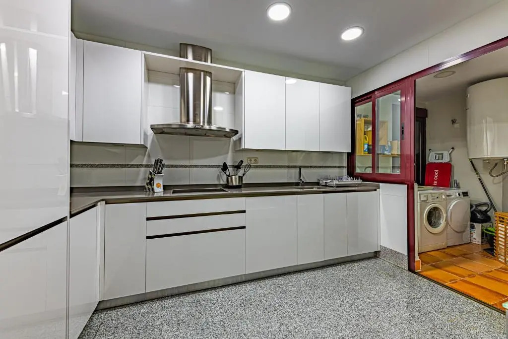 Marina Luxury Apartment