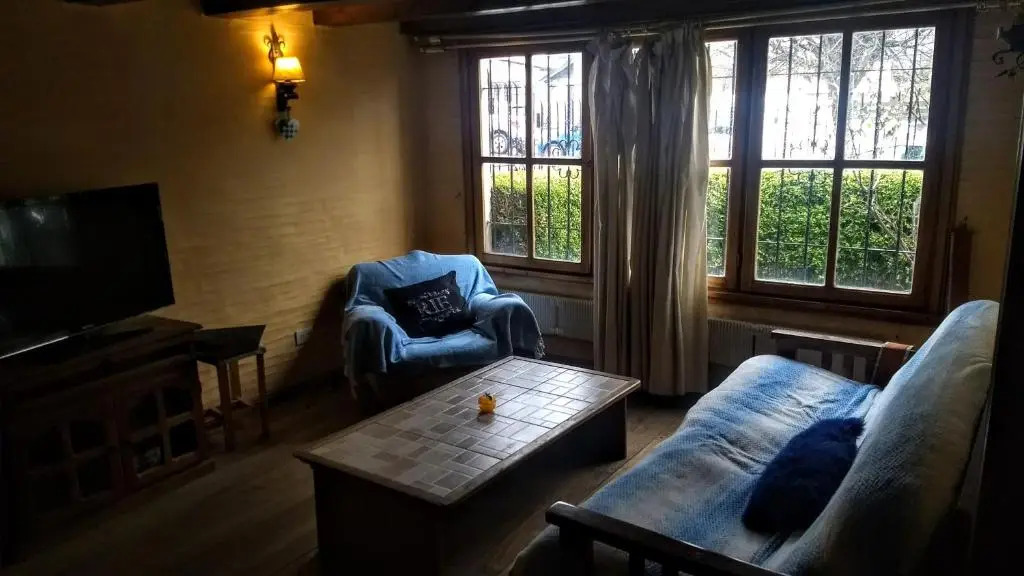 Universal Travellers Hostel