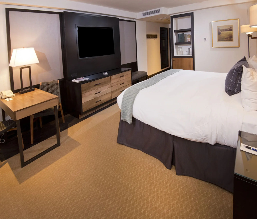 The Pines Lodge, a RockResort, by Vail Resorts