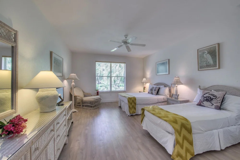 The White Ibis 5 Bedroom Home