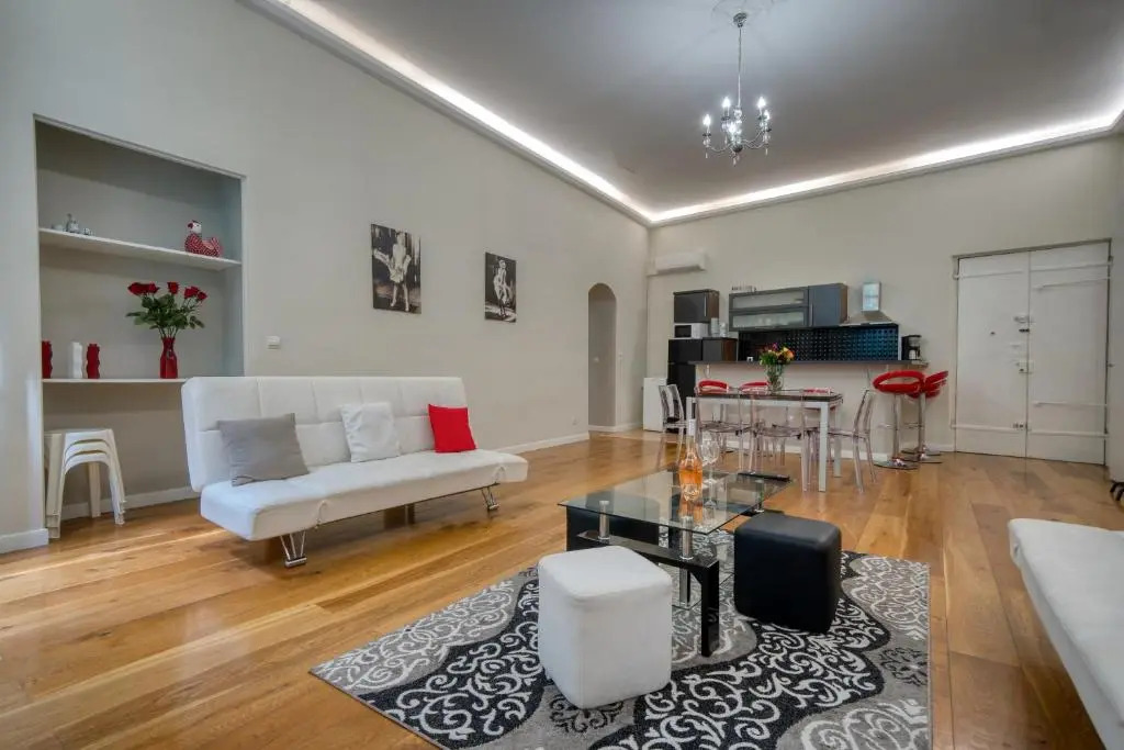 Old Town Luxury 3 Beds